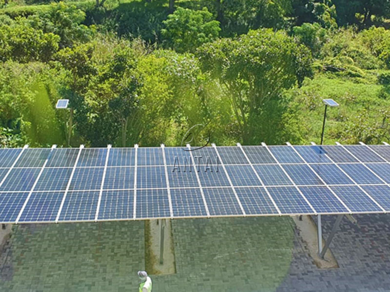  Antaisolarให้พลังงานแสงอาทิตย์ที่มีโครงการพลังงานแสงอาทิตย์ในแอฟริกาใต้